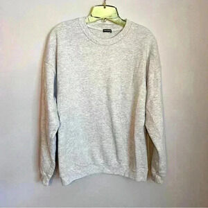 Blue Garage Grey Sweatshirt size M pre-owned in great condition.